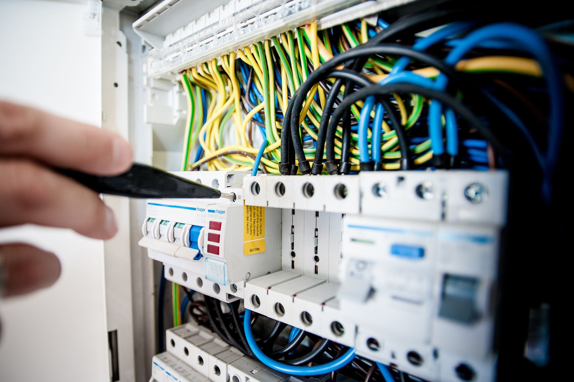 Électricien à Givors